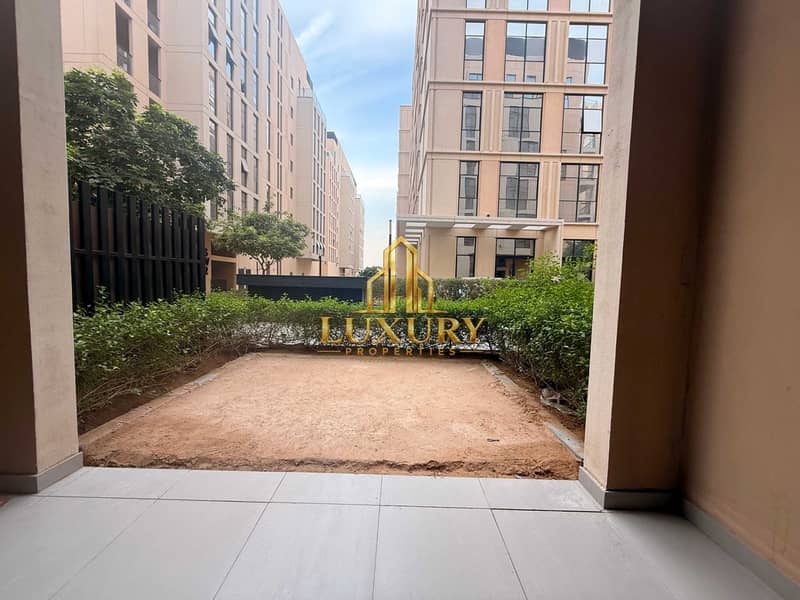 9 Spacious Studio Apartment with Huge Private Garden