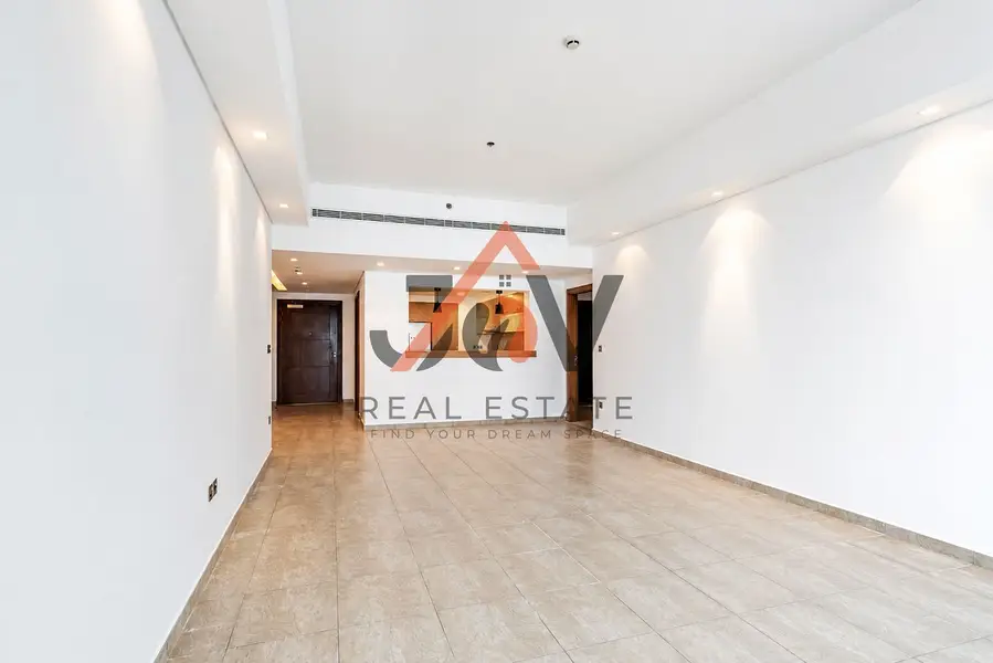Bldg 06 | Three Beds + Maid's | Full Sea View