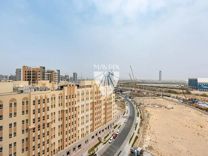 Spacious 1BR | Ready To Move In | Well Maintained