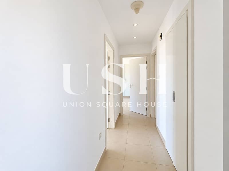 7 Bright Minimalist Hallway Perspective. png