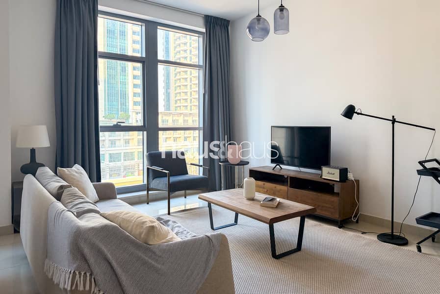 One Bed Plus Study| Furnished| Boulevard Views One Bed Plus Study| Furnished| Boulevard Views