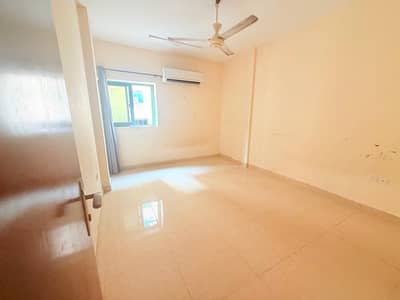 2 habitaciones Apartamento para en Alquiler en Bu Tina, Sharjah - 9b8833fa-b31d-4ea2-a1c1-15125470126c. jpeg 2 habitaciones Apartamento para en Alquiler en Bu Tina, Sharjah - 9b8833fa-b31d-4ea2-a1c1-15125470126c. jpeg