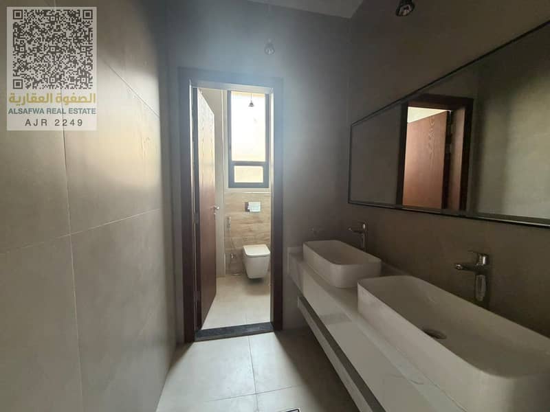 3 WhatsApp Image 2026-10-17 at 11.01. 52 AM. jpeg