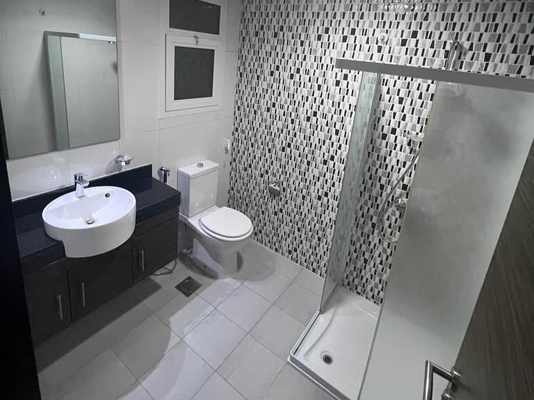 7 a18758eb-a530-4d9a-bc9d-0bd8411322b4. jpg