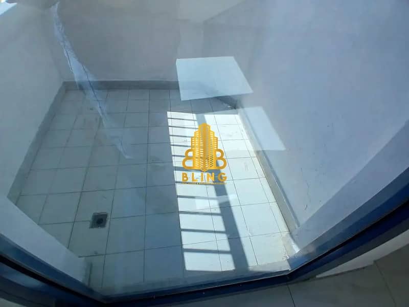 12 873213129-1066x800. webp