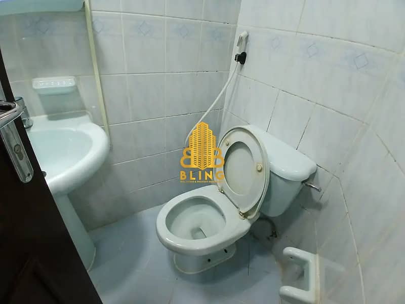 17 873213167-1066x800. webp