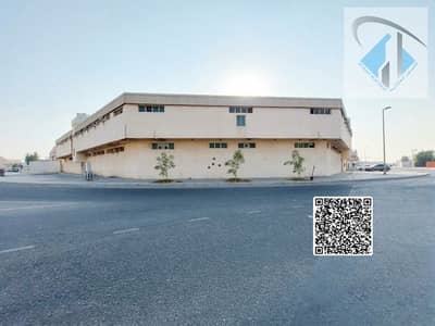 Labour Camp in vendita a Al Jurf, Ajman - WhatsApp Image 2026-10-16 at 20.28. 01. jpeg Labour Camp in vendita a Al Jurf, Ajman - WhatsApp Image 2026-10-16 at 20.28. 01. jpeg