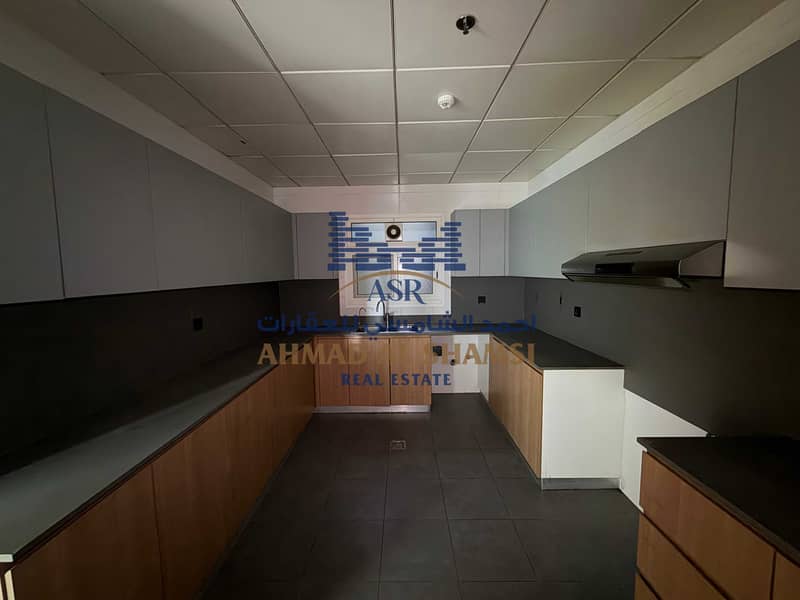 6 IMG_4196. jpg