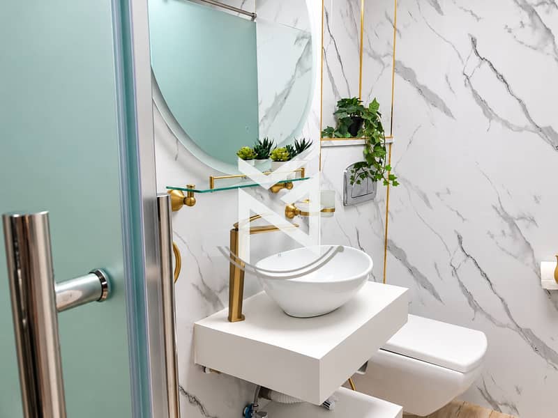 6 bath. png