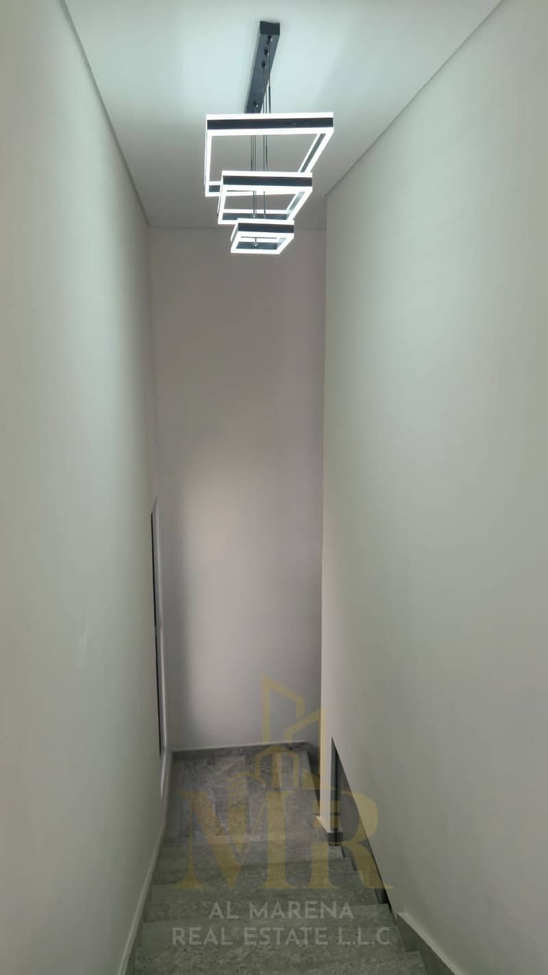 38 WhatsApp Image 2026-10-15 at 14.35. 22. jpeg