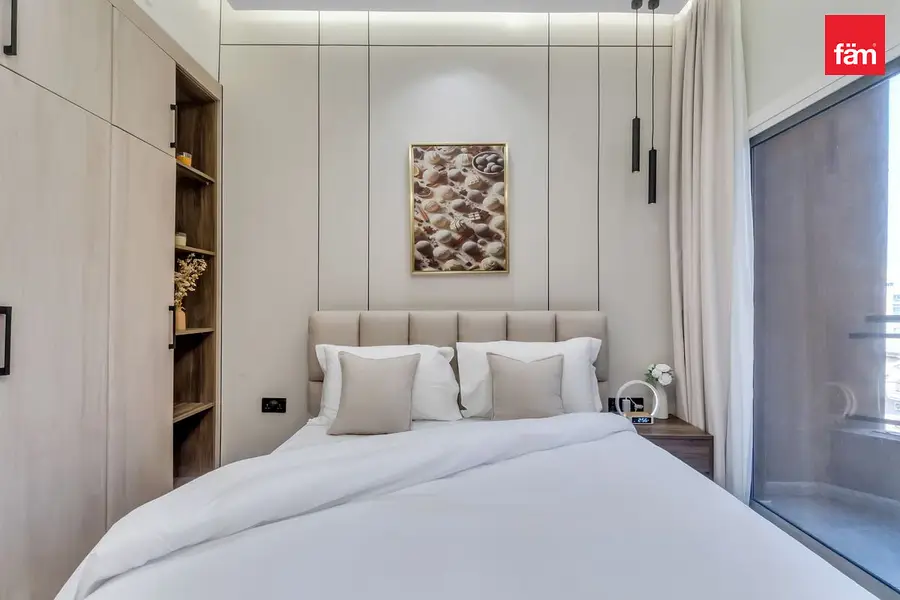 Fully Furnished | Prime Location | Up To 12 Cheque