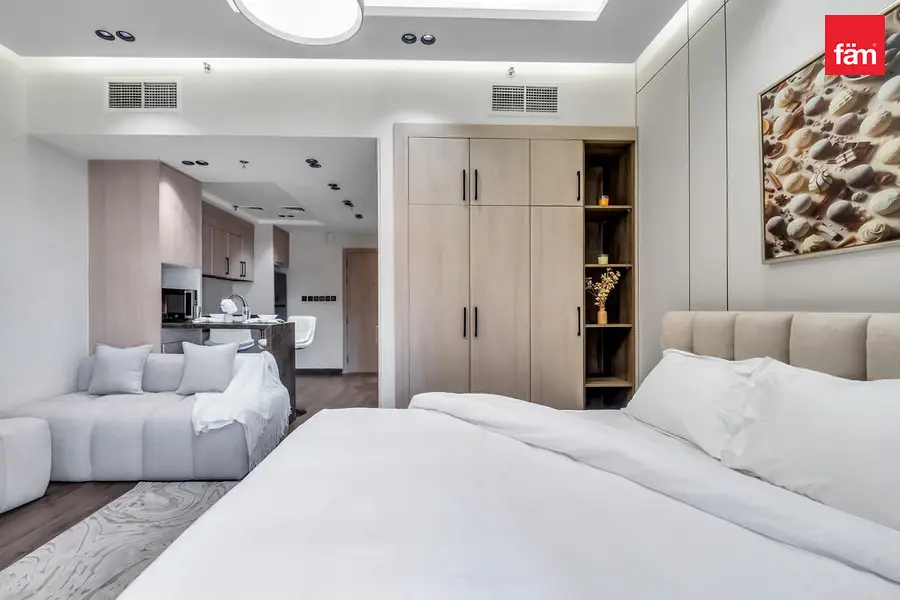 Fully Furnished | Prime Location | Up To 12 Cheque
