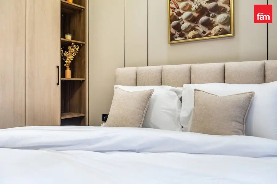 Fully Furnished | Prime Location | Up To 12 Cheque