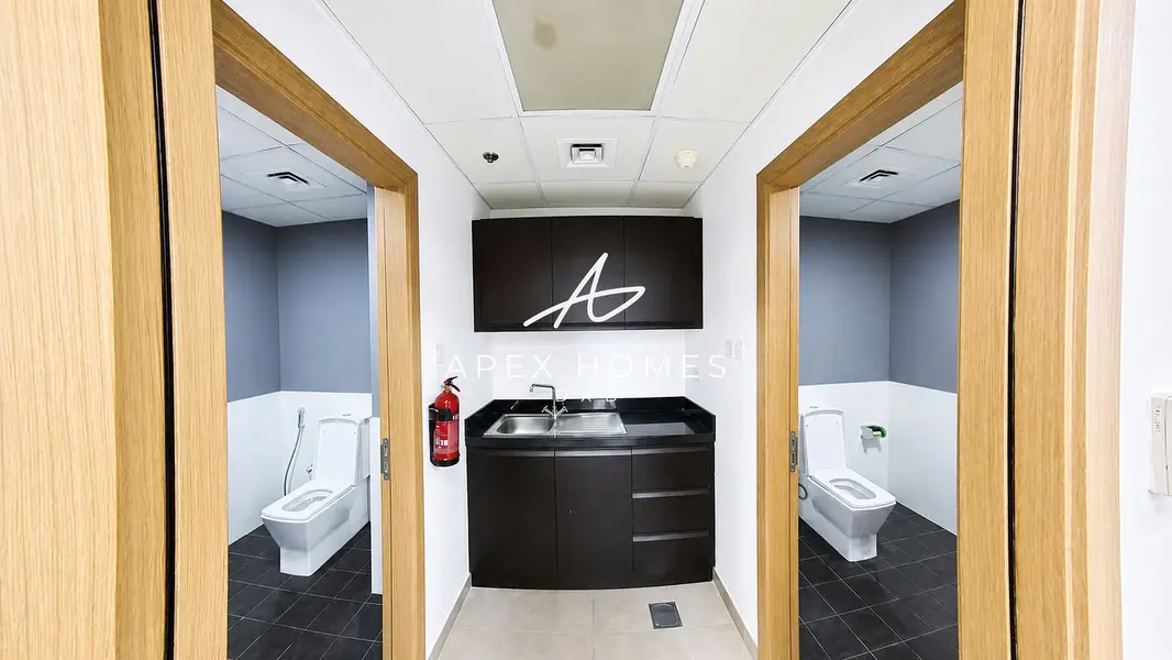 Semi Fitted Commercial Office | JLT