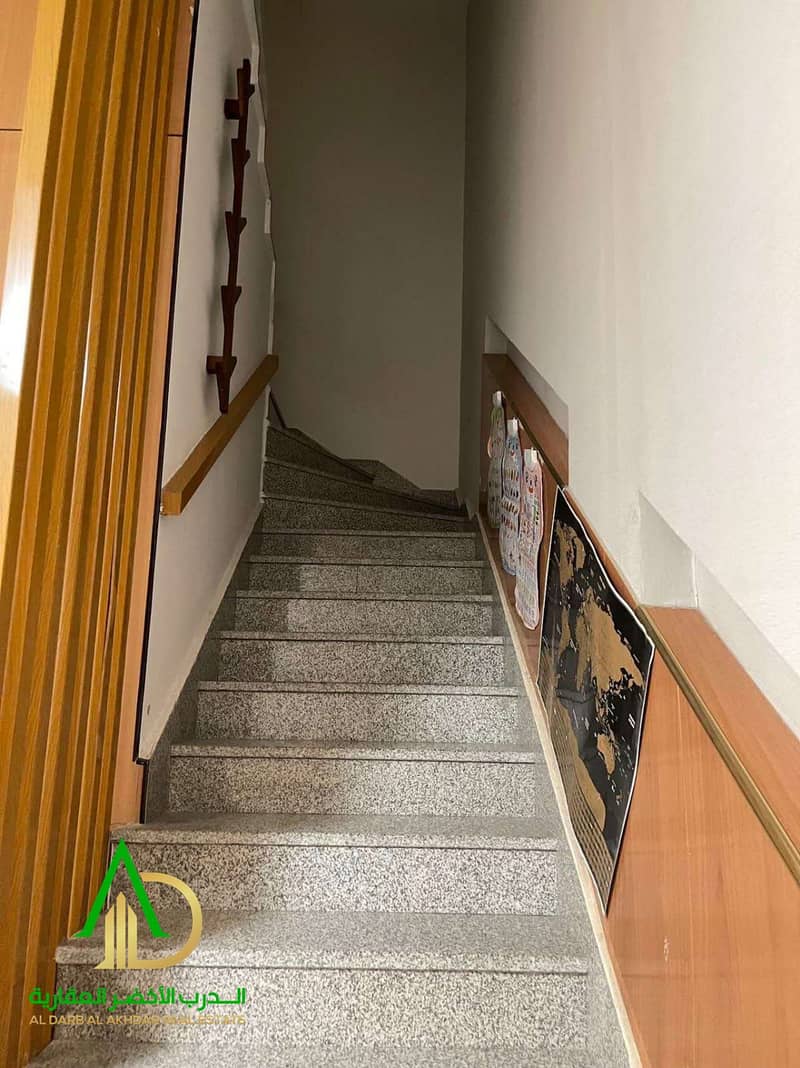 19 1000663802. jpg