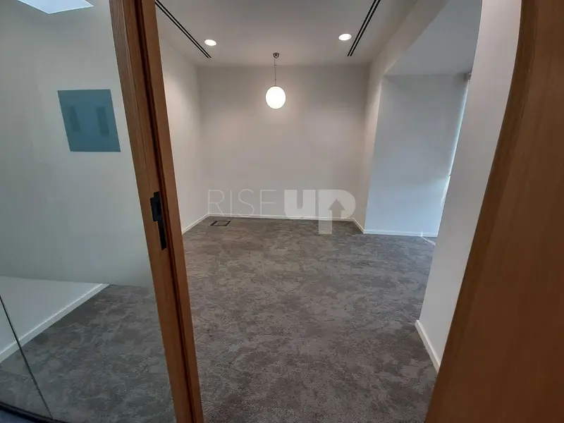 Fully Fitted Office space | Park Tower DIFC