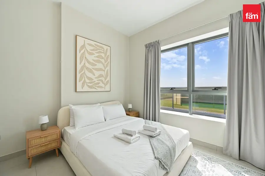 Spacious 2br | 3 Bathrooms | Fully Furnished