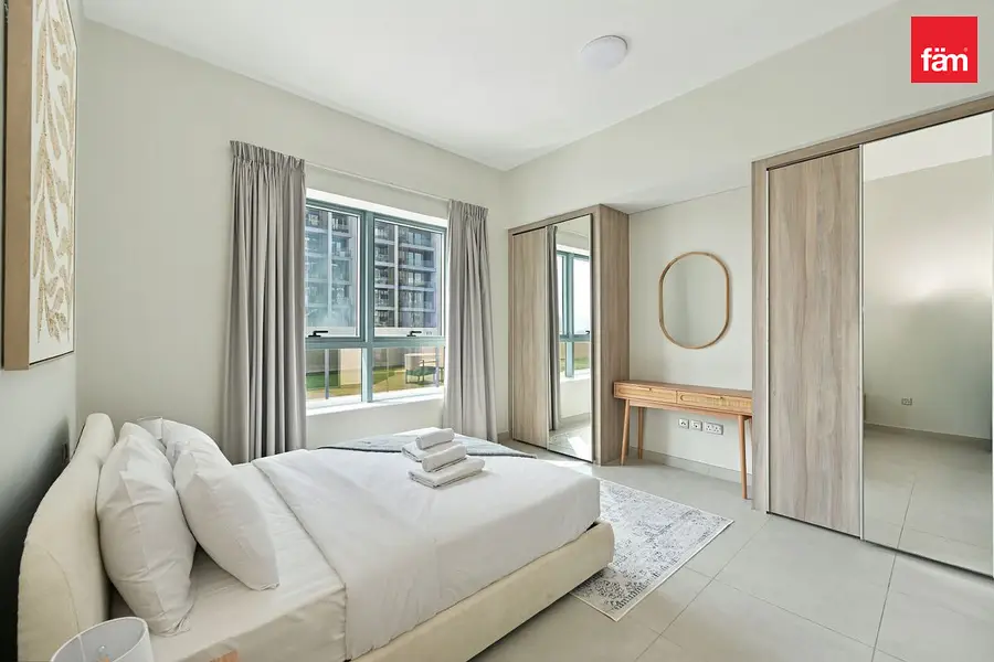 Spacious 2br | 3 Bathrooms | Fully Furnished