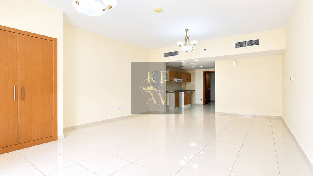 3 Bright Minimalist Apartment Interior (1). png