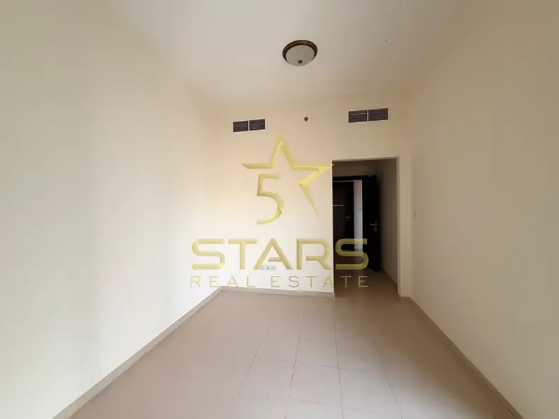 Spacious 1BR | Prime Location | Unfurnished