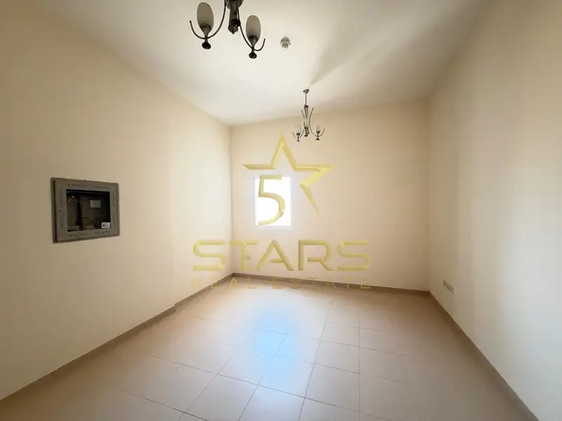 Spacious 1BR | Prime Location | Unfurnished