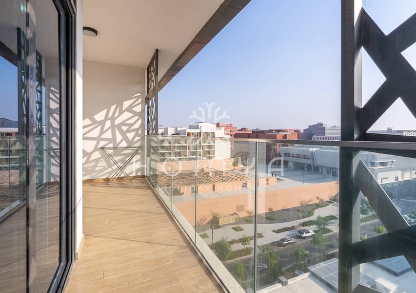 21 ST-714-the-gate-masdar-city-Abu-Dhabi-21. jpg