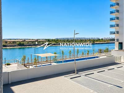2 Bedroom Apartment for Sale in Yas Island, Abu Dhabi - Amazing 2BR|Low-Floor| Partial Canal+Pool Views