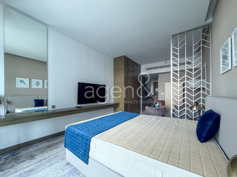 Furnished Studio Apartment with Water View