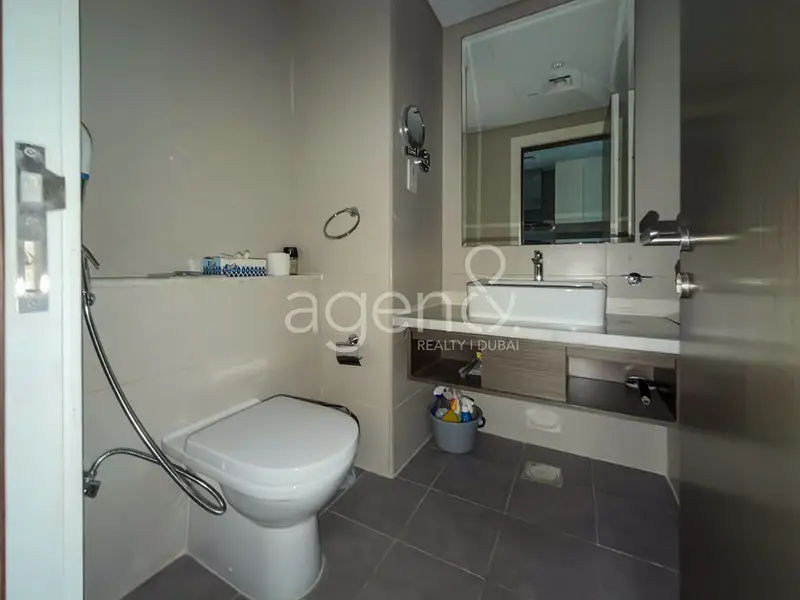 Furnished Studio Apartment with Water View