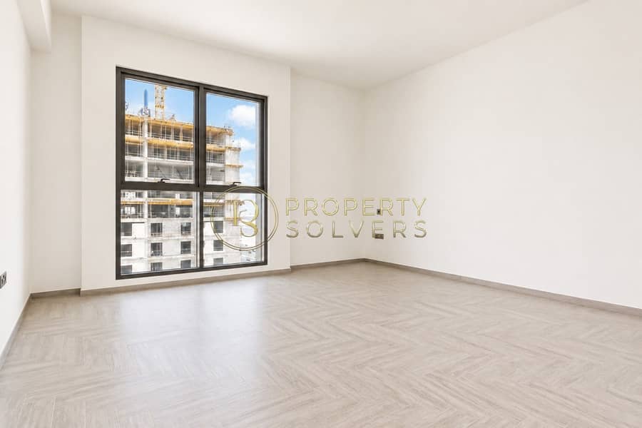 Huge Layout STD | Prime Location | VACANT NOW Huge Layout STD | Prime Location | VACANT NOW