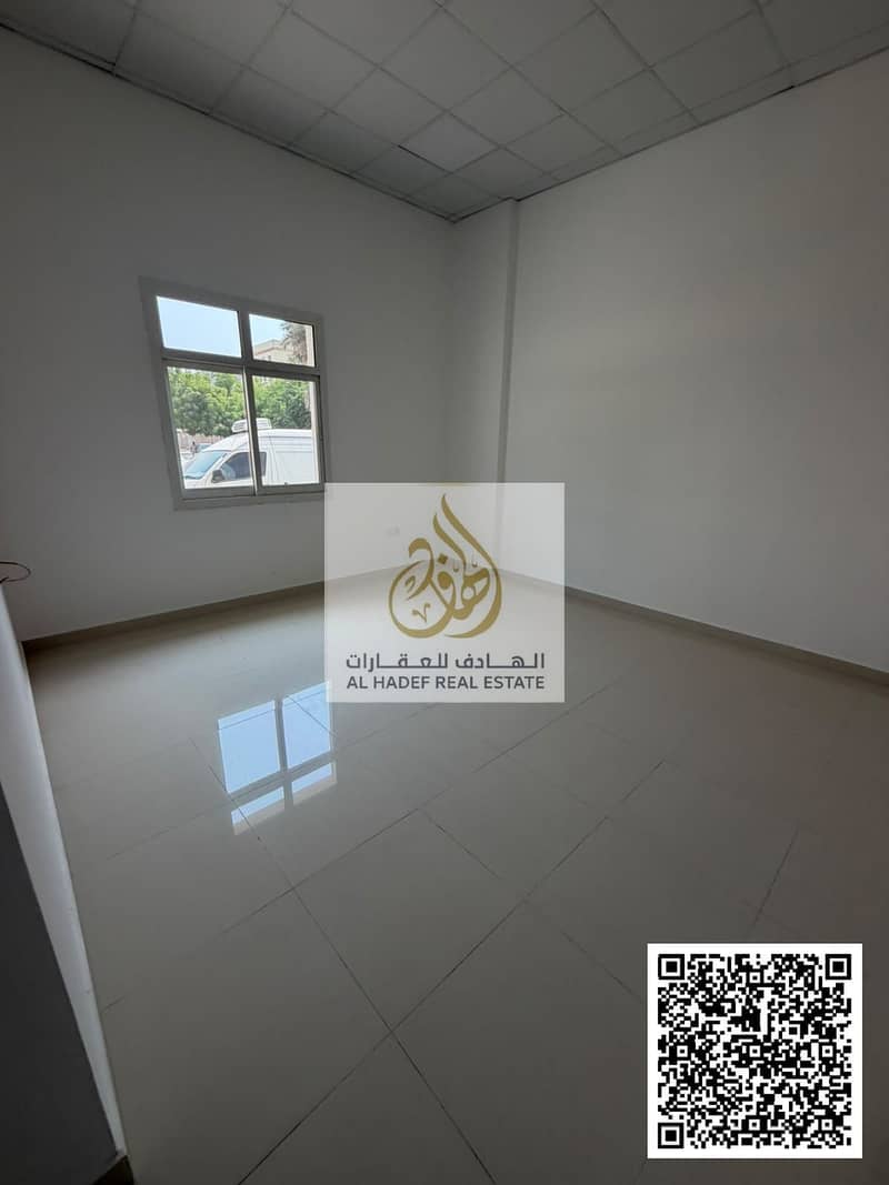 2 الراشدية2-استديو-06. jpg