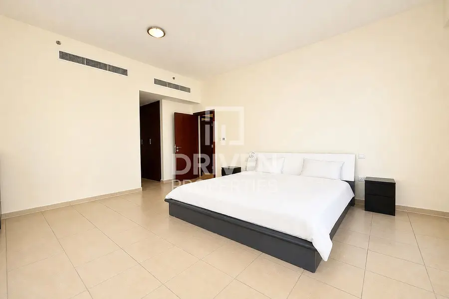 Spacious | High Floor | Spacious | Maid's Room