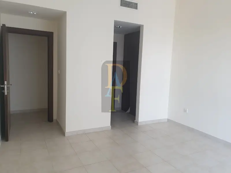 Tower J | Proper 2Bed | Loundry | 2.5Bath | Ready To Move