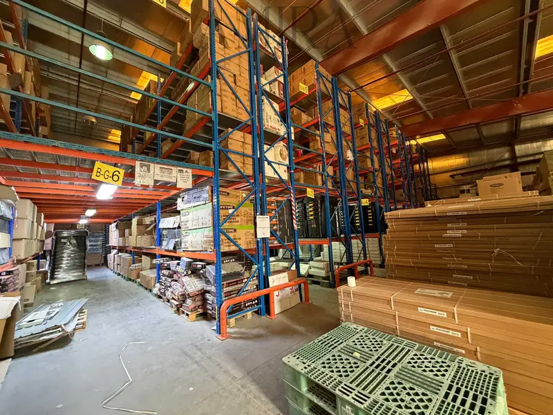 Premium Warehouse | Dry Storage | Multiple Options | 2 Parkings