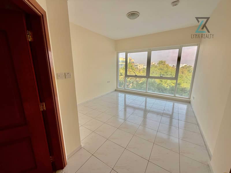 2 IMG_2566. jpg