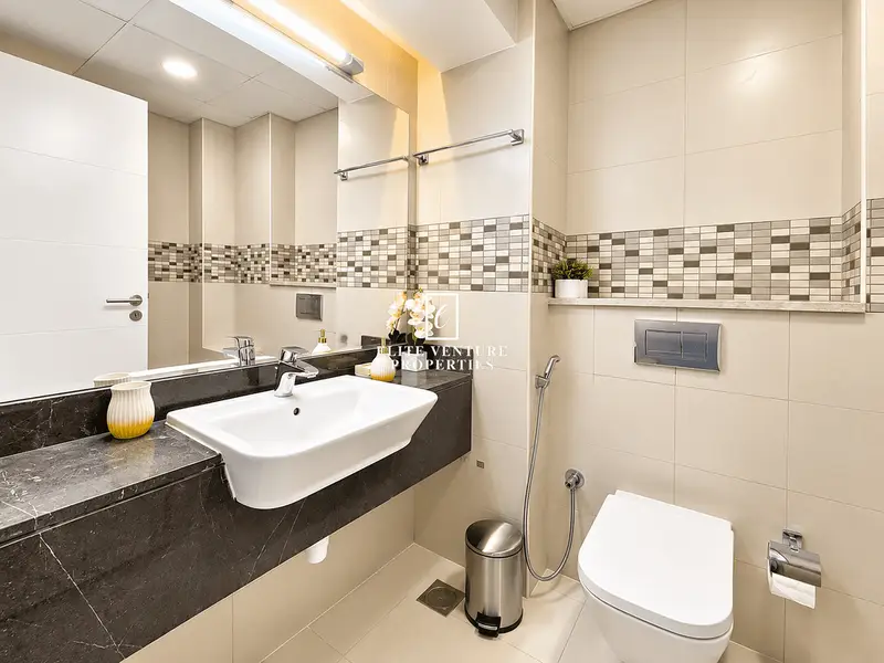 FULLY FURNISHED | MODERN STUDIO | PRIME AREA