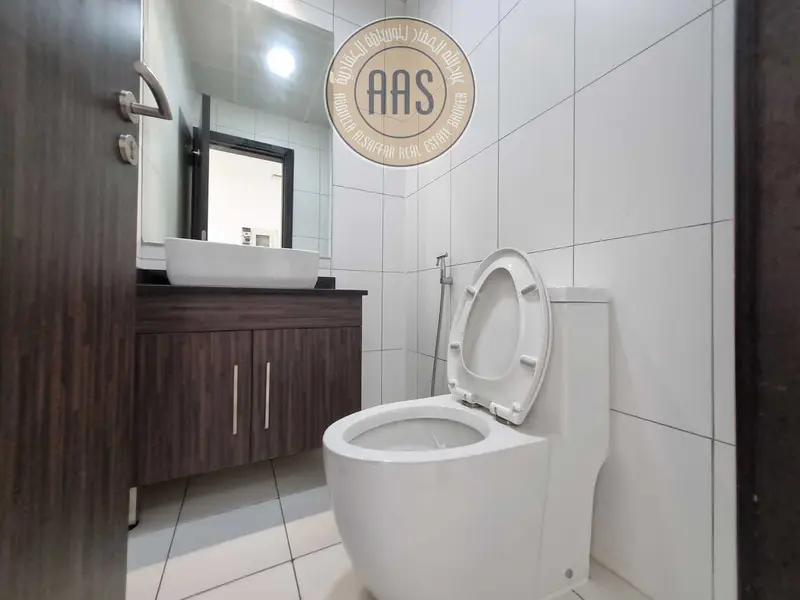 No Commission || Spacious 1-Bedroom Bedroom Hall || At Prime Location