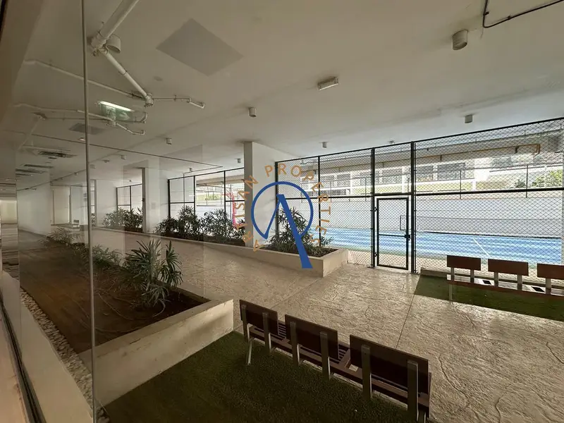 WELL-LIT & SPACIOUS | PRIME LOCATION | CALL NOW