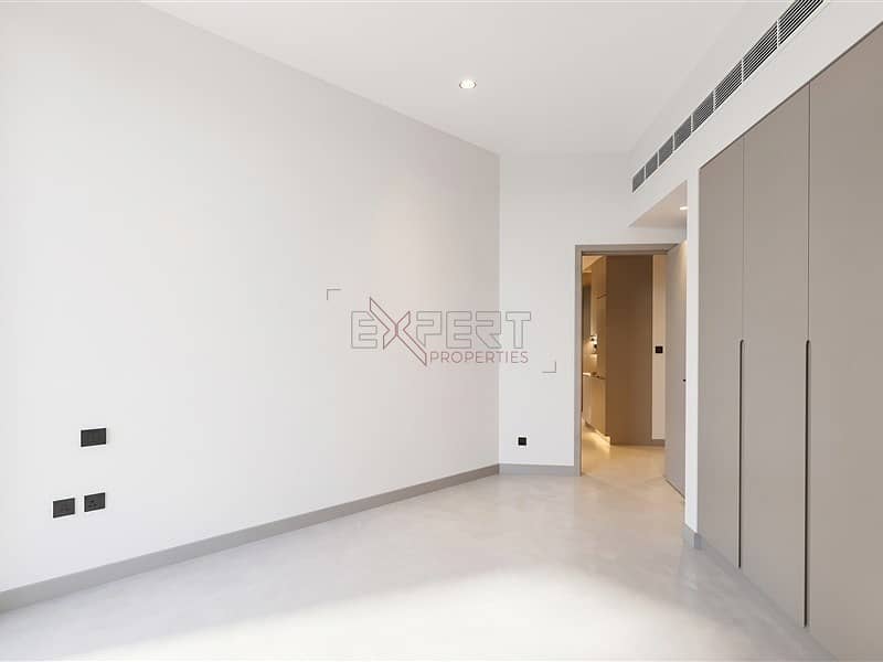 7 Image 7