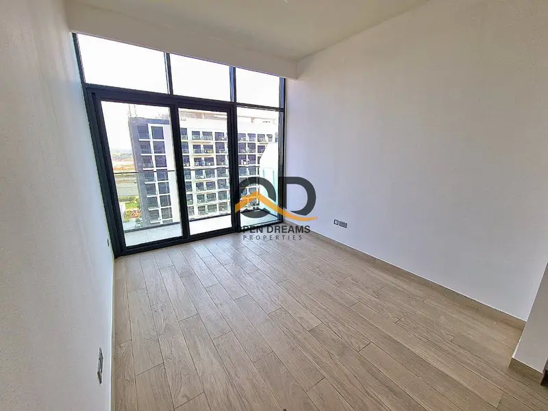 Investor Deal // Boulevard Facing Unit // Only 650k