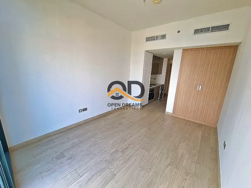Investor Deal // Boulevard Facing Unit // Only 650k