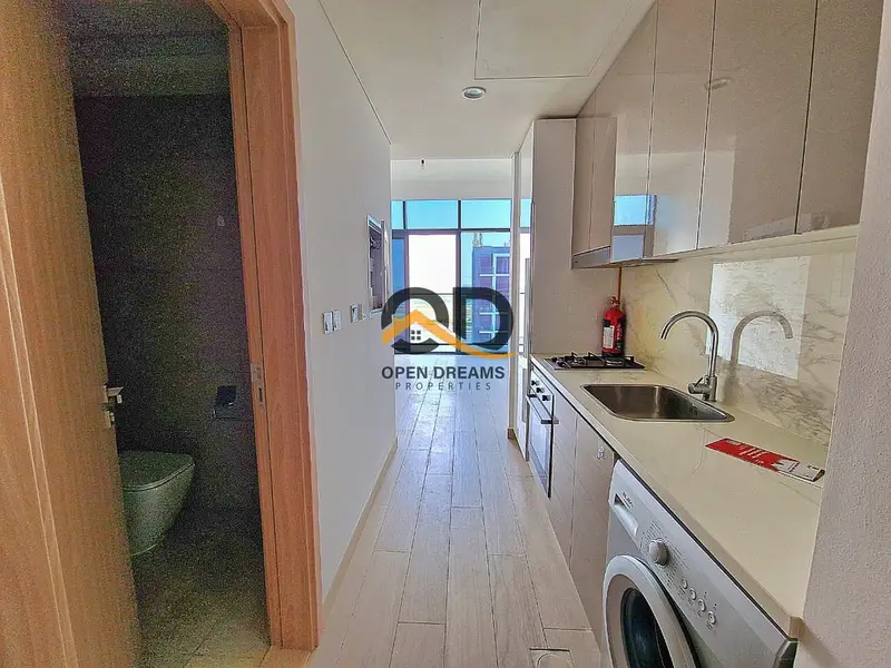 Investor Deal // Boulevard Facing Unit // Only 650k