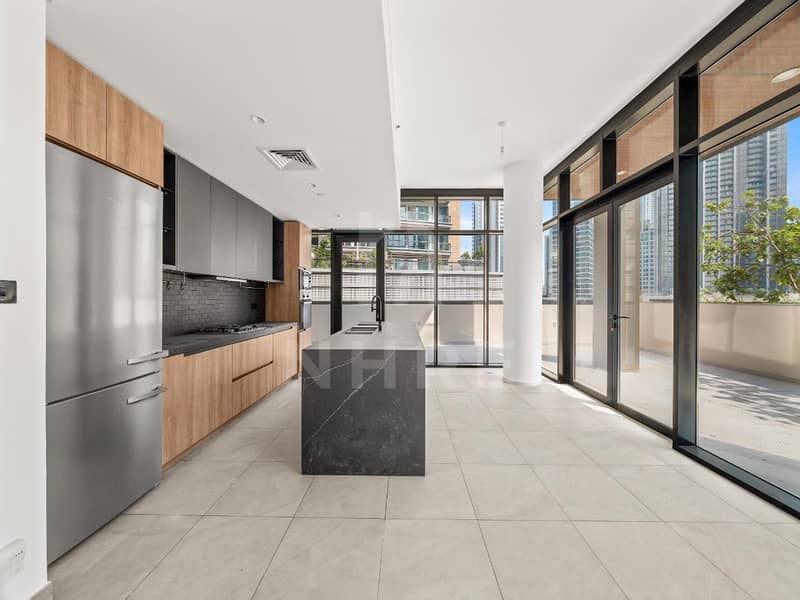 Unfurnished | 2 Bed | 3 Bath | Prime Location Unfurnished | 2 Bed | 3 Bath | Prime Location