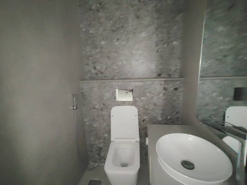 21 WhatsApp Image 2026-10-16 at 14.15. 42. jpeg