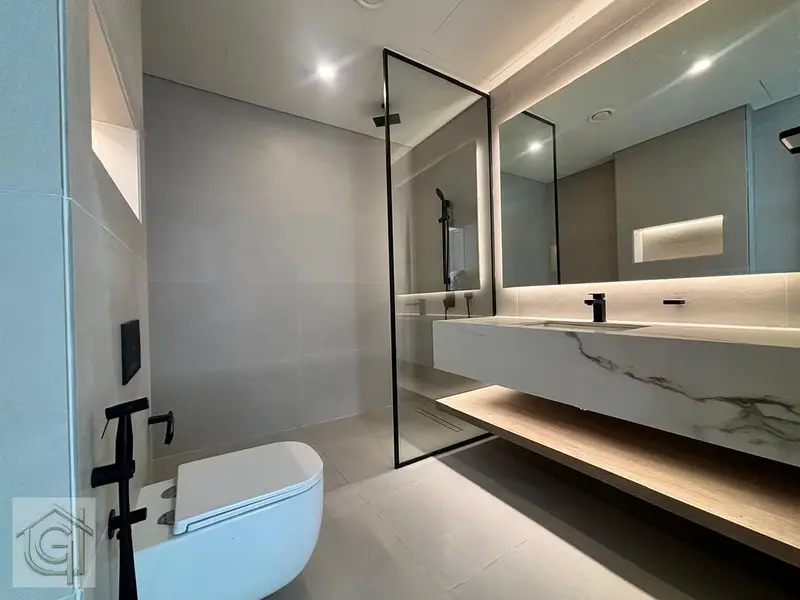 Brand-New Spacious Villa for Rent in California Village | 3 Ensuite Bedrooms | Private Garden & Maid’s Room