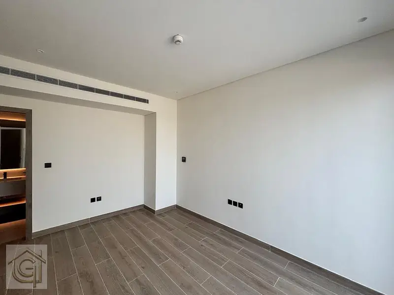 Brand-New Spacious Villa for Rent in California Village | 3 Ensuite Bedrooms | Private Garden & Maid’s Room