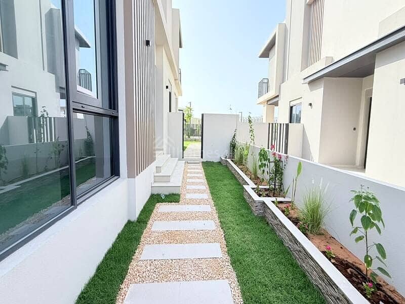 Таунхаус в Джебел Али Вилладж,Jebel Ali Village Townhouses, 4 cпальни, 240000 AED - 16890511 Таунхаус в Джебел Али Вилладж,Jebel Ali Village Townhouses, 4 cпальни, 240000 AED - 16890511
