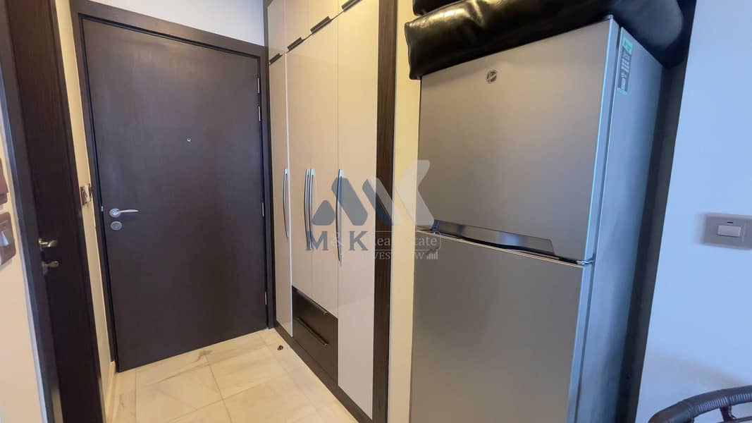 6 WhatsApp Image 2026-10-17 at 14.42. 36 (1). jpeg