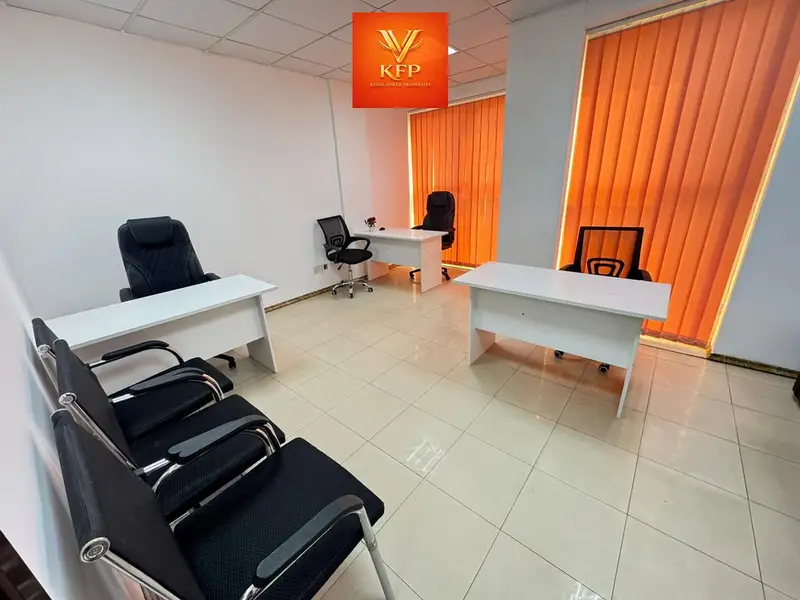 SEPARATE OFFICE | HIGH FLOOR | ROAD SIDE VIEW | READY TO MOVE IN