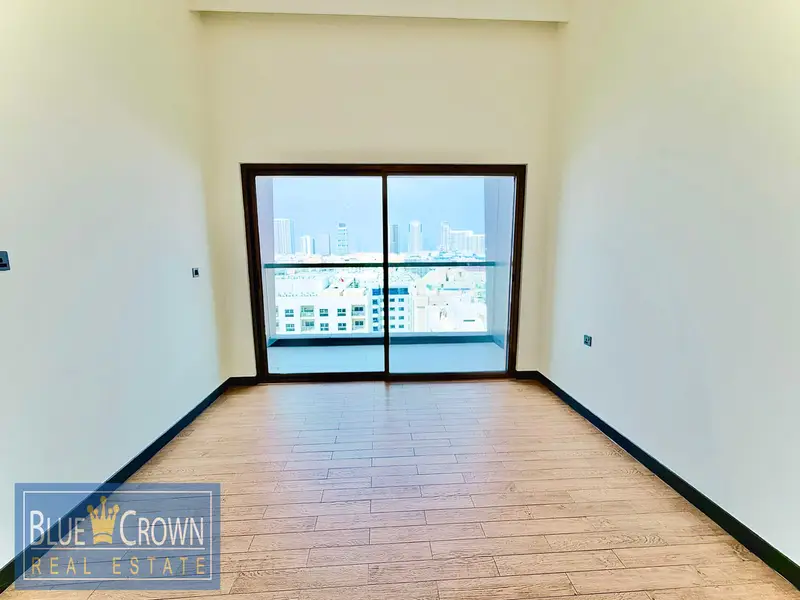 BRIGHT & SPACIOUS: 2BEDROOM HALL: WITH KIDS PLAY AREA:NEAR METRO